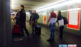 四川摄影师爆料视频