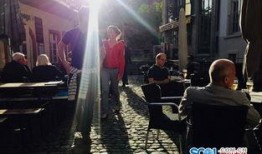 四川摄影师爆料视频