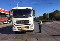 工程运输车爆料案例视频,揭秘运输行业安全与效率之谜