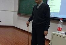 娱乐吃瓜酱老教授说上课,课堂上的趣味教学新风尚